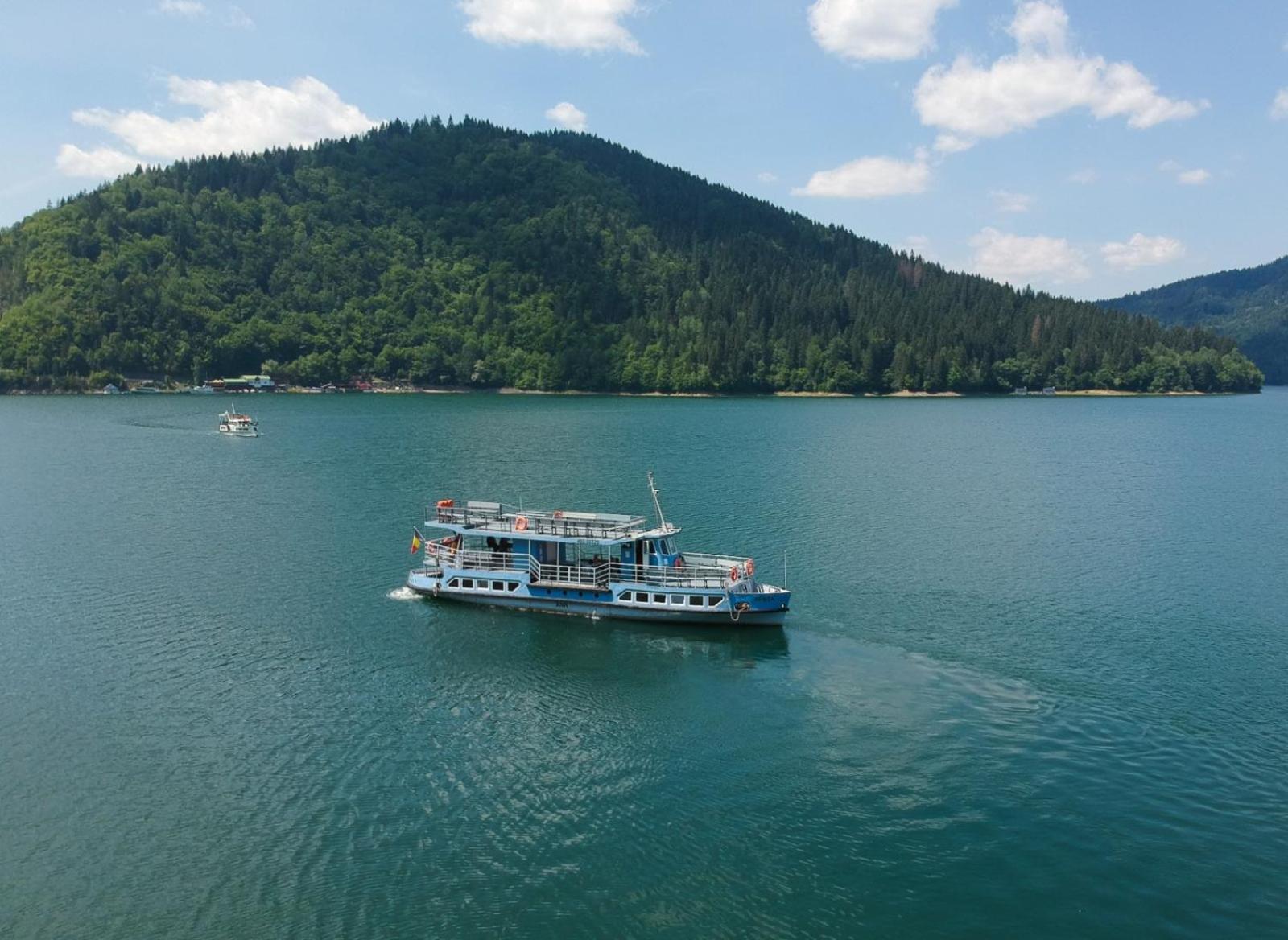 Hotel Pescarus Port Биказ Екстериор снимка